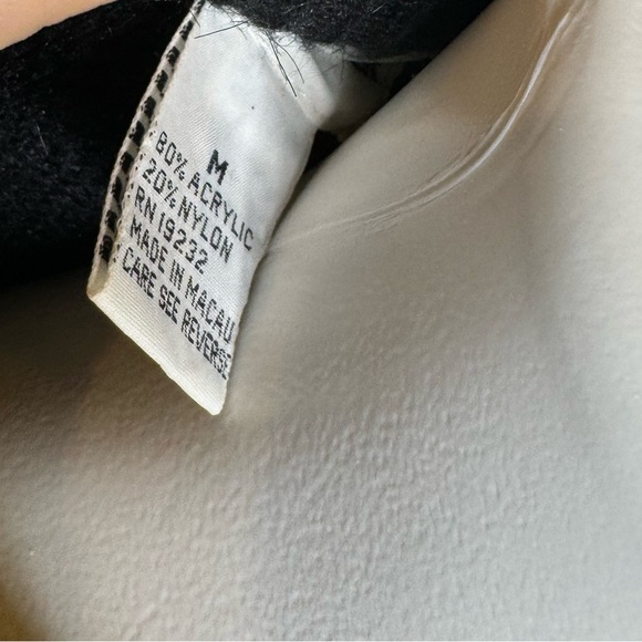 VNTG Alfred Dunner Tunic Sweater Women Black Silver Gold Sequins Size Medium - Picture 6 of 6